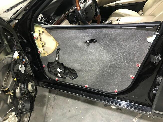 Wyciszanie samochodow