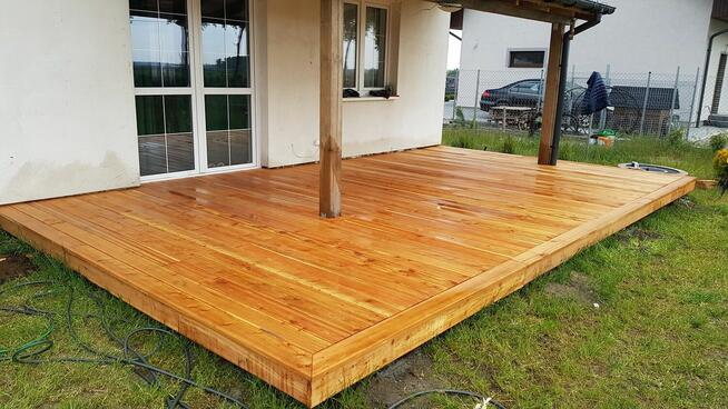 Tarasy, podłogi, stolarstwo