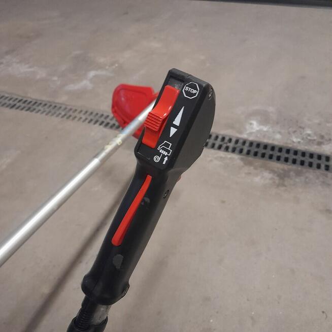 Kosa spalinowa KAWASAKI TH43 2.7KM