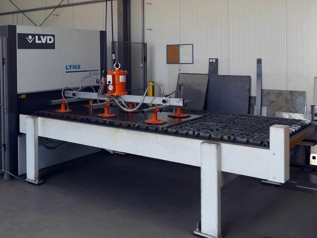 Obóbka metalu / metali / stali kwasoodpornej , nierdzewnej