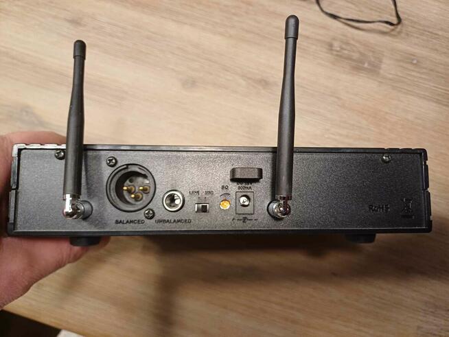 Mikrofon bezprzewodowy T Bone DS 16 R 800-813 mHz