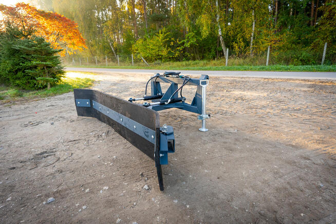 ZGARNIACZ HYDRAULICZNY DO ŁADOWARKI