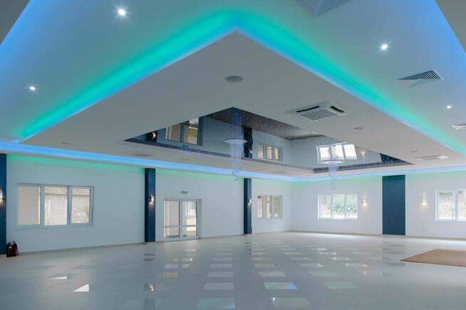 DOM WESELNY/RESTAURACJA SPRZEDAM