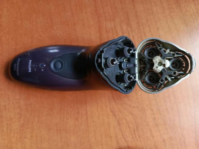 Golarka Philips Philishave 6852