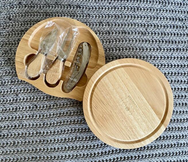 Drewniana deska do serów z przyborami zestaw NOWY