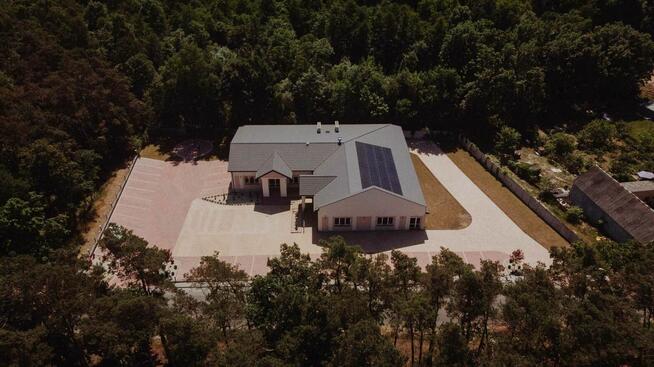 DOM WESELNY/RESTAURACJA SPRZEDAM