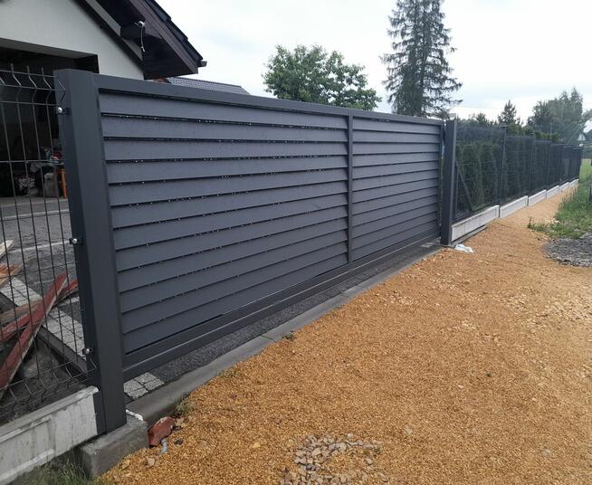 Przęsło ogrodzeniowe, ogrodzenie palisadowe, żaluzjowe