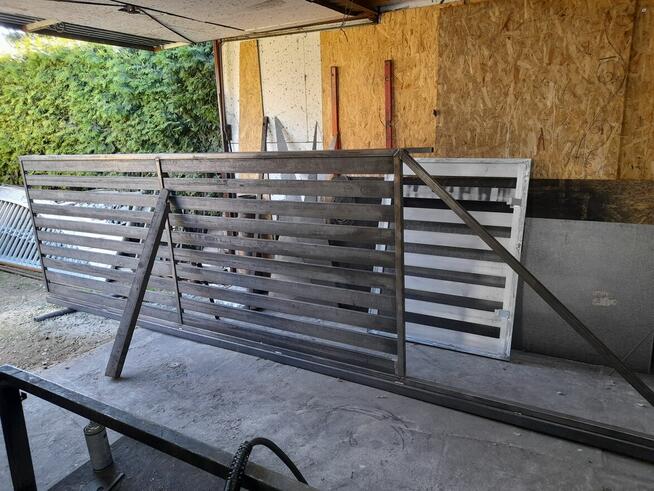 Przęsło ogrodzeniowe, ogrodzenie palisadowe, żaluzjowe