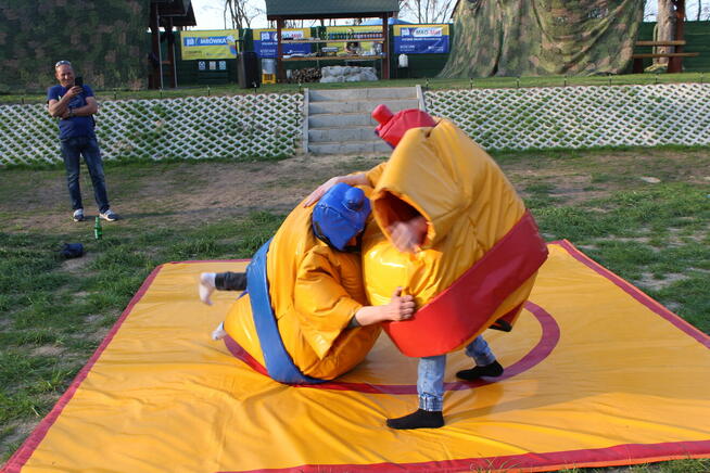 paintball kawalerski laser tag urodziny nocleg off road