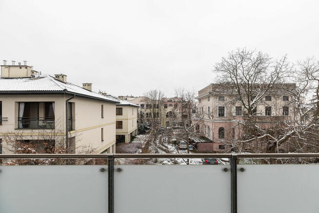 2 pokojowe, balkon, garaż obok PKP Włochy