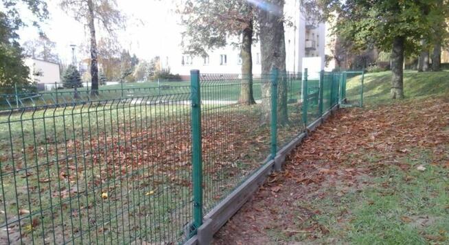 Ogrodzenie kompletne 123x250cm kolor +podmurówka