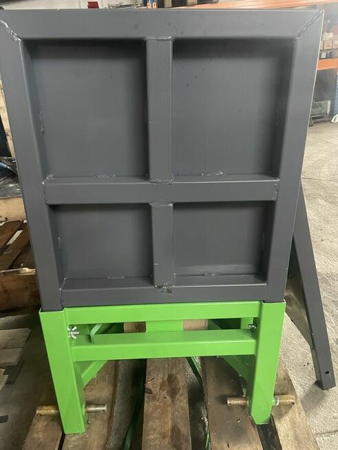 Łuparka świdrowa do drewna drzewa ŚWIDER 120mm na wałek WOM