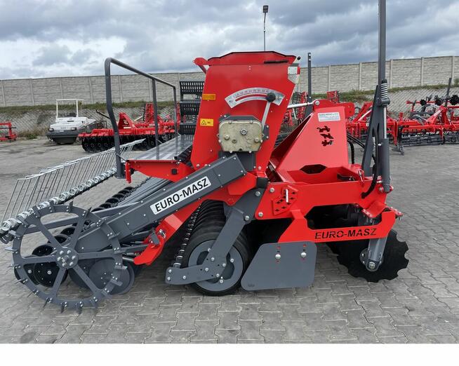 Siewnik EURO-MASZ 3m nabudowany agregat uprawowo-siewny 2024