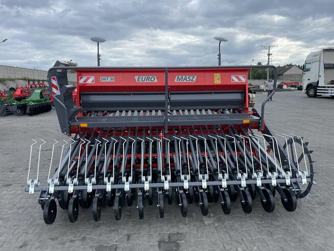 Siewnik EURO-MASZ 3m nabudowany agregat uprawowo-siewny 2024