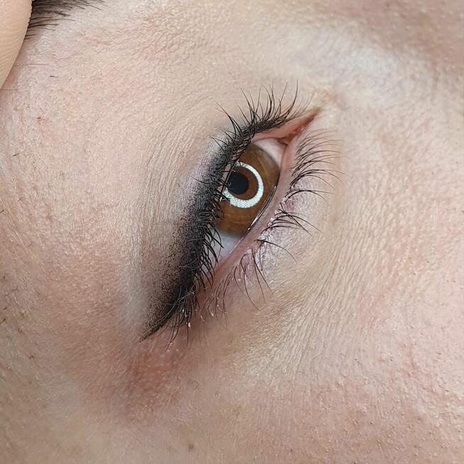 Makijaż permanentny