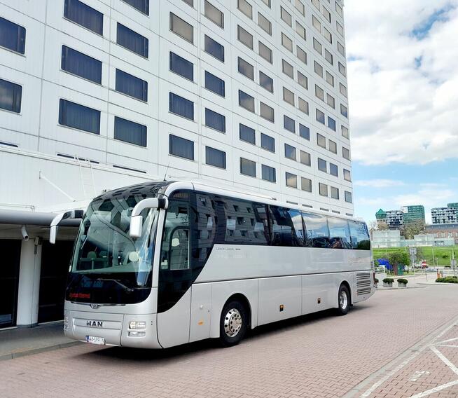 Wyjazdy autokarowe, Transport Autokar Kraj i Zagranica, BUS