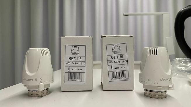 Głowica termostatyczna COMAP W5 3880371116 x2 i zawory termo