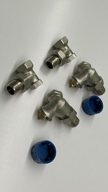 Głowica termostatyczna COMAP W5 3880371116 x2 i zawory termo