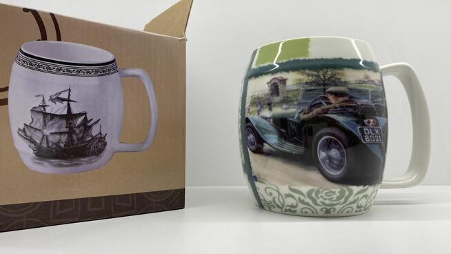 Kubek ceramiczny solidny z klasycznymi samochodami