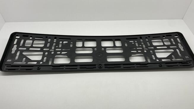 Podkładka ramka pod tablice rejestracyjne z serwisem Audi
