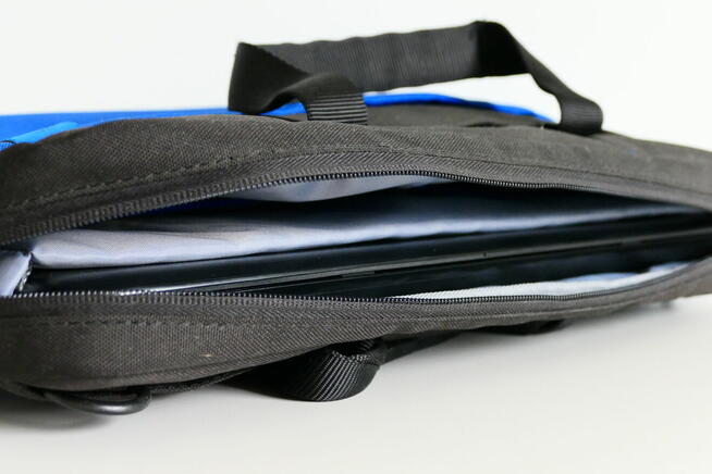 Laptopy HP 15BA009DX w perfekcyjnym stanie + torby HP 16 szt