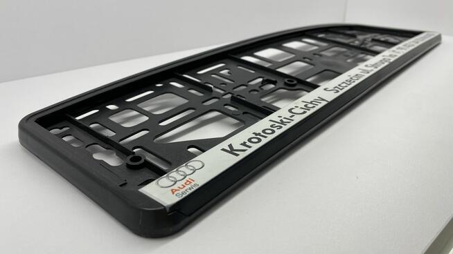 Podkładka ramka pod tablice rejestracyjne z serwisem Audi