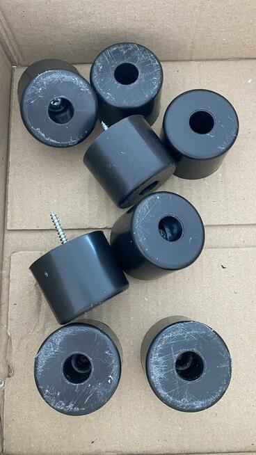 Stopka noga meblowa okrągła czarna 8szt. Akcesoria meblowe.