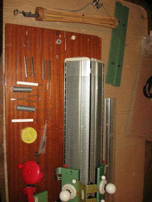 Sprzedam maszynę dziewiarską dwupłytowa Busch 300 zł