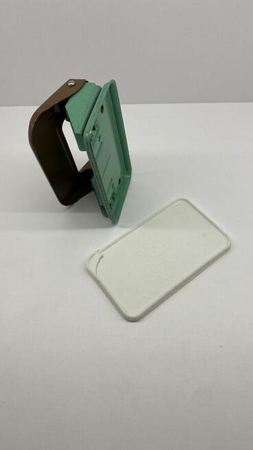 Dziurkacz do kartek z epoki PRL / Kult i tradycja