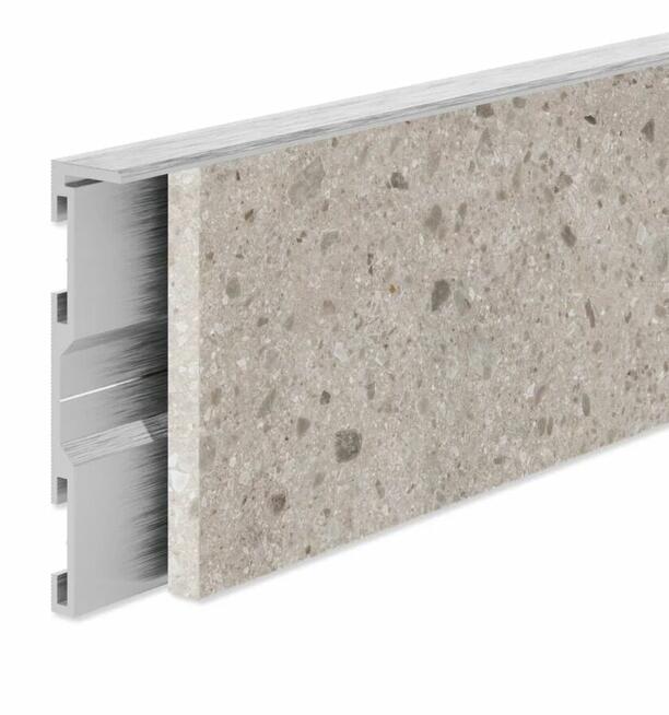 Listwa cokołowa przypodłogowa aluminiowa zlicowana ze ścianą