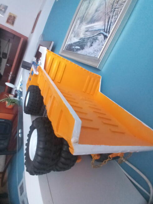 BIELAZ 75710 skala 1/43