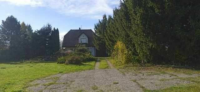 Sprzedam działkę budowlaną 13,5 ar przy E7 w Miechów