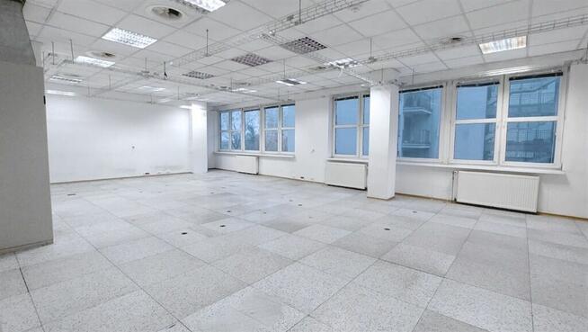 BIURO NA WYNAJEM - pomieszczenia w biurowcu przy Galerii