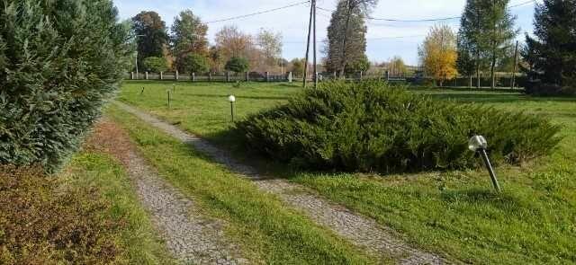 Sprzedam działkę budowlaną 13,5 ar przy E7 w Miechów