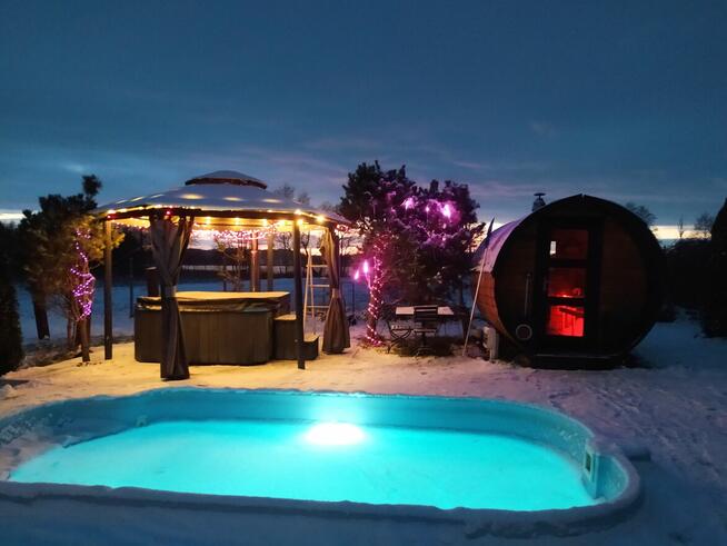 Wakacje na Mazurach - dom z basenem, jacuzzi i sauną