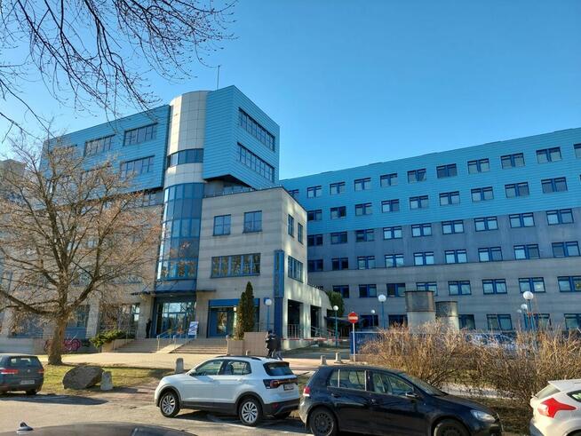 BIURO NA WYNAJEM - pomieszczenia w biurowcu przy Galerii