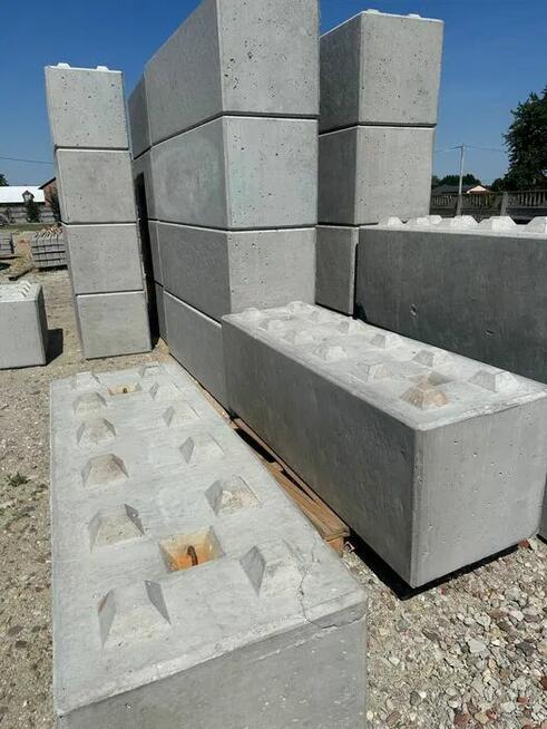 Sprzedam klocki betonowe Lego