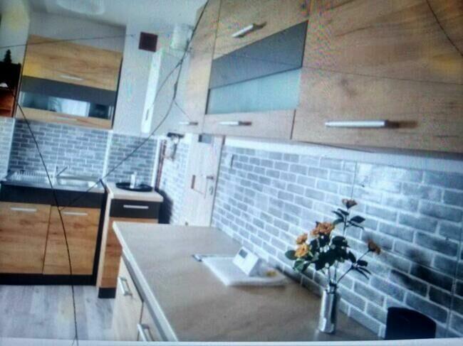 Wynajmę mieszkanie jakieś fajnej pani