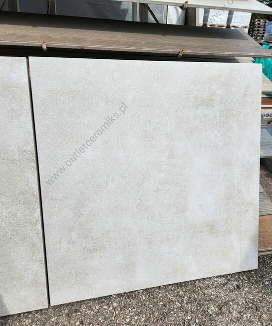 Płyty tarasowe jasne gresowe 60x60x2 gres 2cm Deep gallery