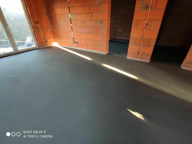 Wylewki maszynowe instalacje wod kan ogrzewanie podłogowe