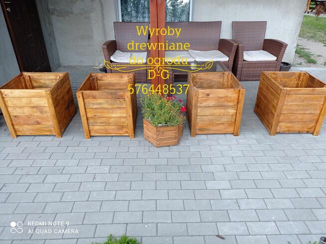 Donice - kwietniki drewniane do ogrodu