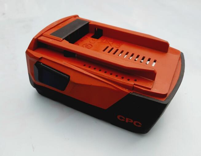 KILKA RAZY UŻYWANY AKUMULATOR HILTI B22 4Ah, W PEŁNI SPRAWNY