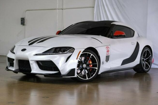 TOYOTA SUPRA