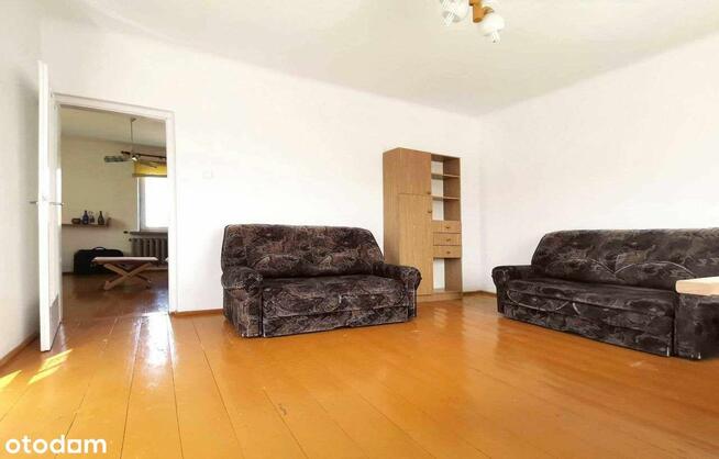 3-pokojowe mieszkanie, I piętro. Działka 552m2.