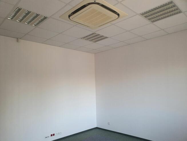 Do wynajęcia - Lokal biurowy 21,00 mkw Płock ul Miodowa 1