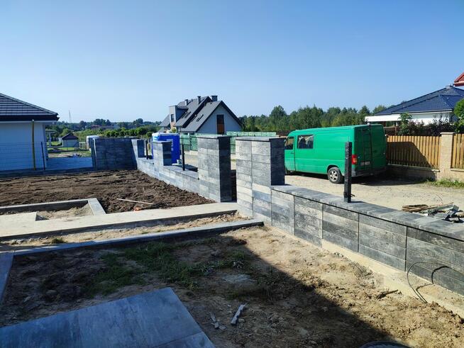 Układanie kostki brukowej