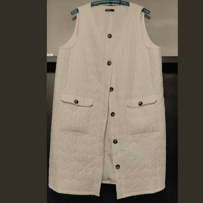 Bezrękawnik. Podomka. Nowy.