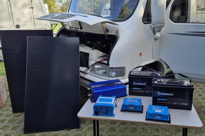 Montaż Solarów Paneli kamper przyczepka kempingowa serwis