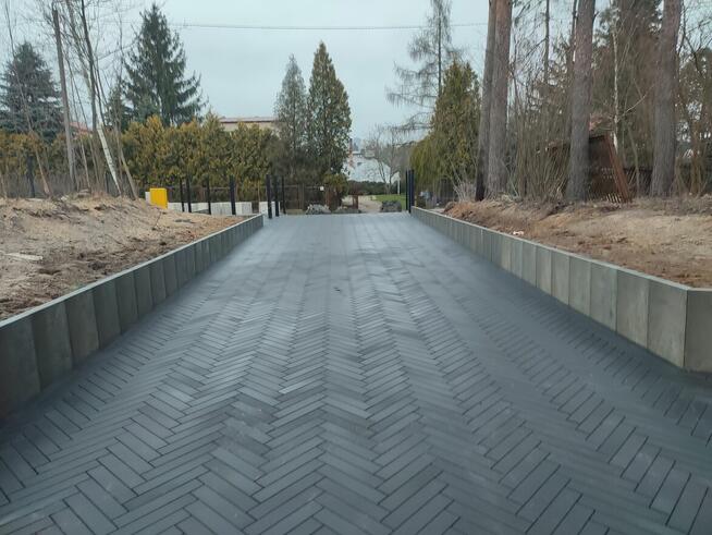 Układanie kostki brukowej