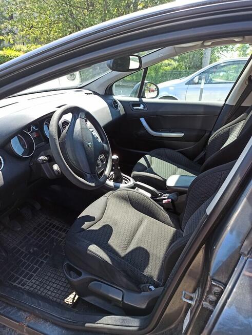 Syndyk sprzedaje Peugeot 308